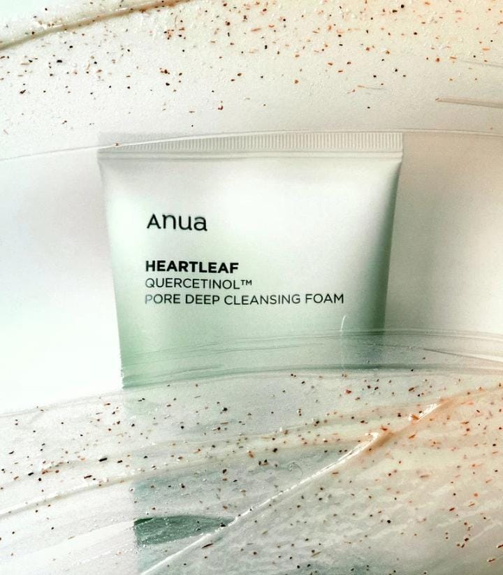 Anua Heartleaf Quercetinol Pore Deep Cleansing Foam